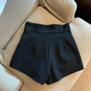 Shorts Feminino Cintura Alta com Detalhe em Lantejoulas - Estilo Casual e Elegância