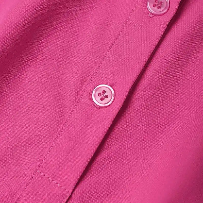 Vestido Camiseta Mini Casual com Botões – Conforto e Estilo para Todas as Estações